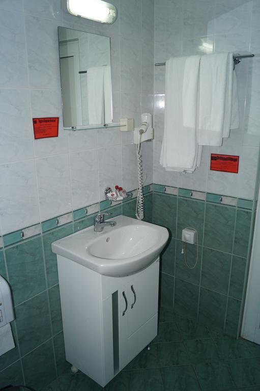 Ξενοδοχείο Kardjali 3*